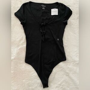🌺 NWT AE bodysuit 🔥